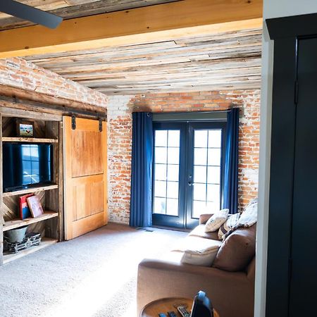 Lander Millhouse Hotel Exterior foto